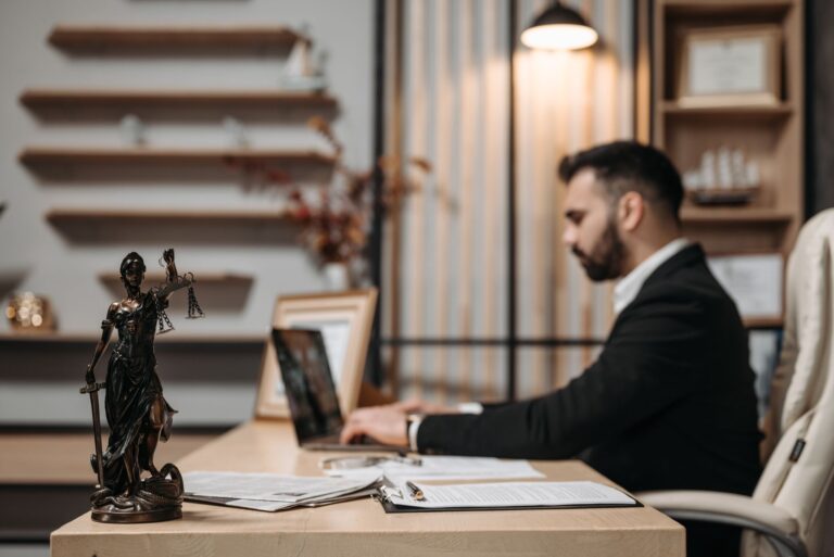 Assigning Liability for AI-Driven Decisions: A Comparative Guide for Türkiye