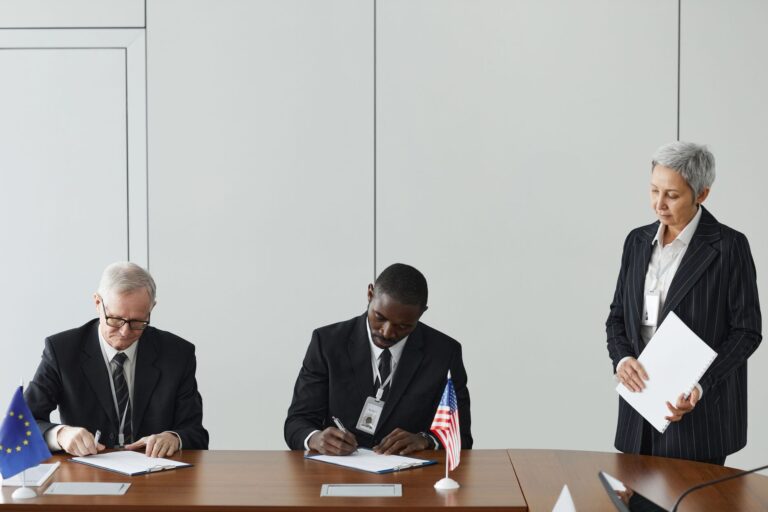 Force Majeure and Hardship Clauses in International Contracts: Navigating Unforeseen Circumstances and Mitigating Cross-Border Risk